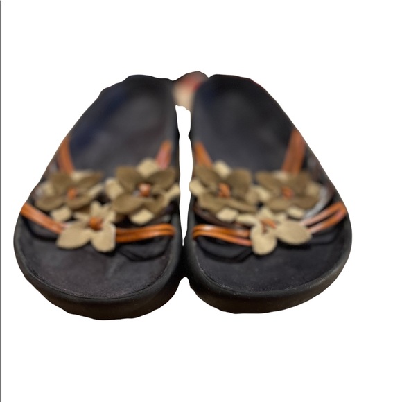 Birkenstock | Shoes | Birkenstock Tatami Floral Sandals Womens Size 5m  Discontinued | Poshmark